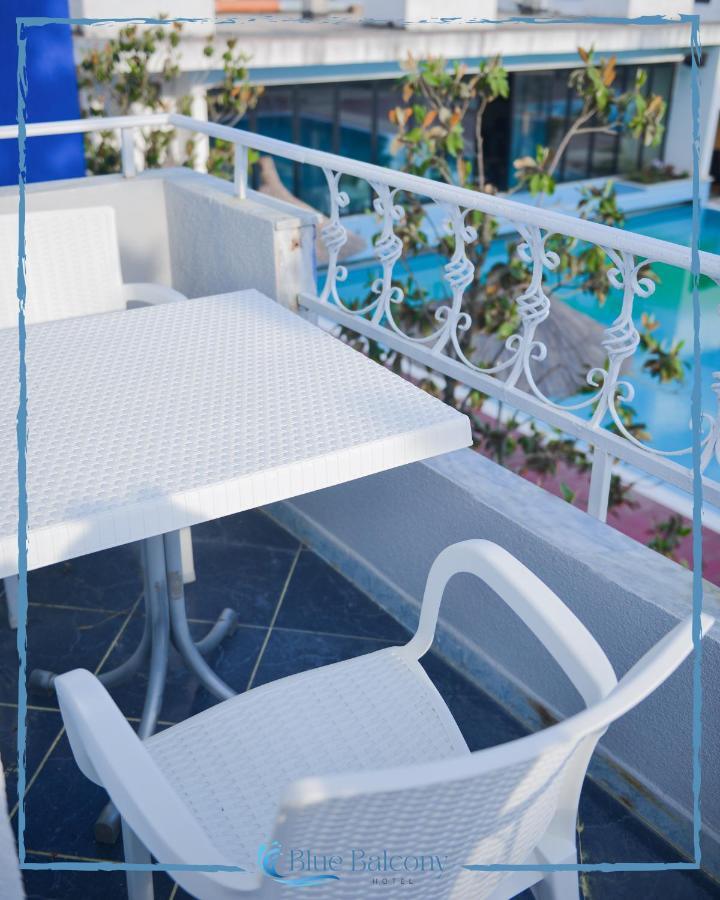 Blue Balcony Hotel Голем Экстерьер фото